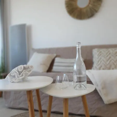 Blue Sky Motte -pool-5min -queensizebed -wifi Apartment La Grande-Motte