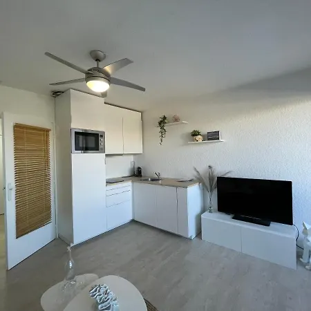 Appartement Blue Sky Motte -pool-5min -queensizebed -wifi La Grande Motte